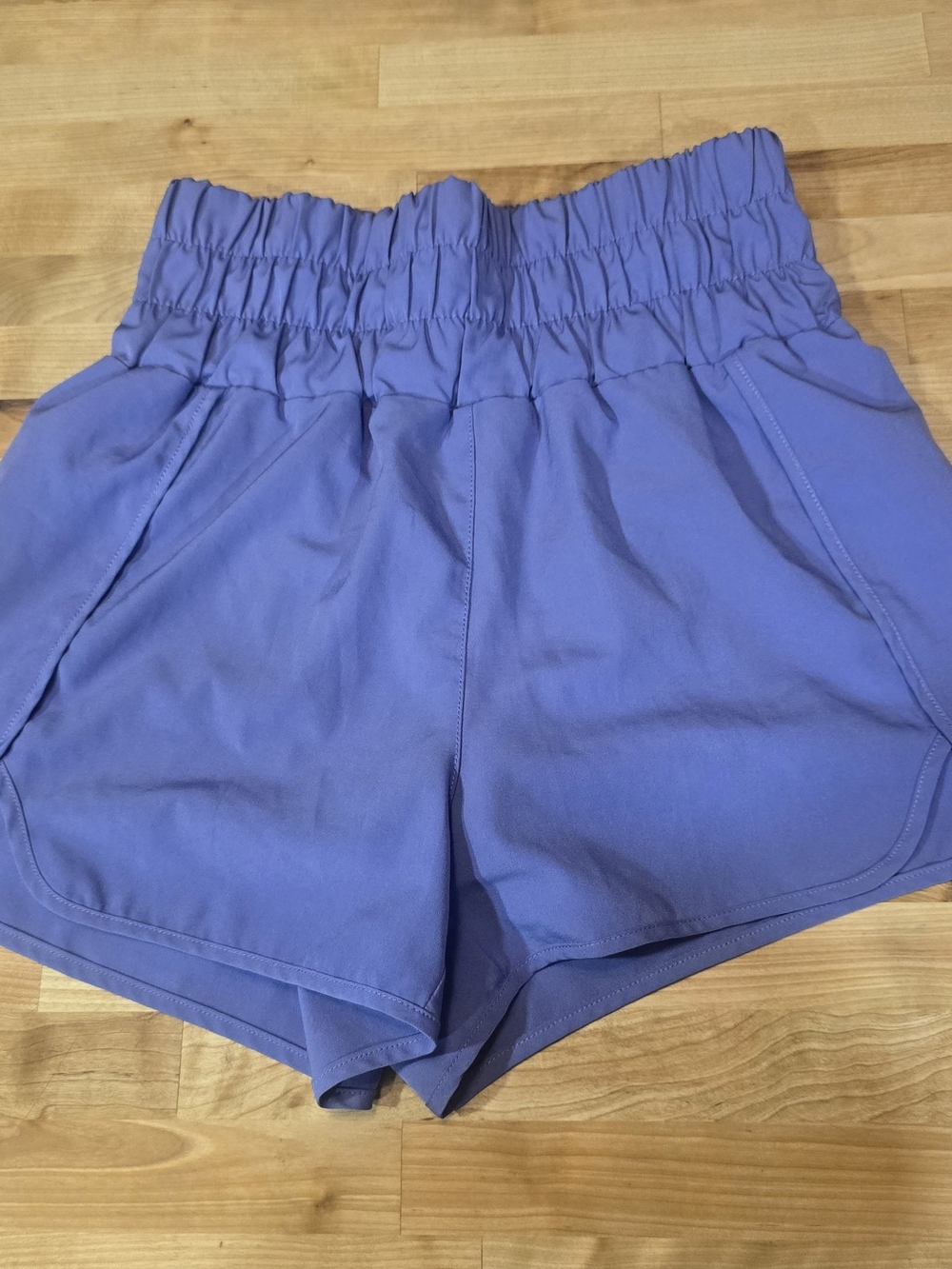 High-Waist Lavender Elastic-Waist Shorts for Women
